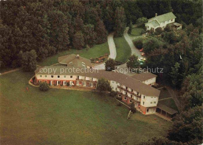 Borchen Paderborn NRW Schloss-Hamborn Sanatorium Fliegeraufnahme Wald Wiesen Par – Ansichtskarte Borchen
