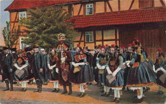 Trachten Hessen Das Brautpaar den Brautfuehren – Ansichtskarte