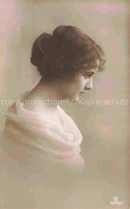 Foto GLCo Nr. 4874/2 Frauen – Ansichtskarte