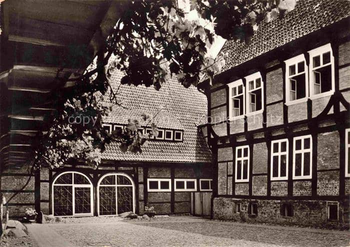 Dinklage Benediktinerinnenkloster St Scholastika Burg Dinklage Innenhof – Ansichtskarte Dinklage