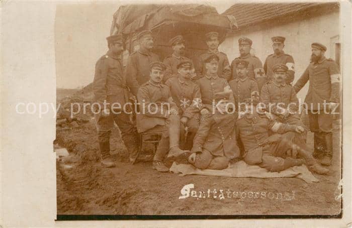 Rotes Kreuz Gruppenfoto Sanit?tspersonal Feldpost – Képeslap