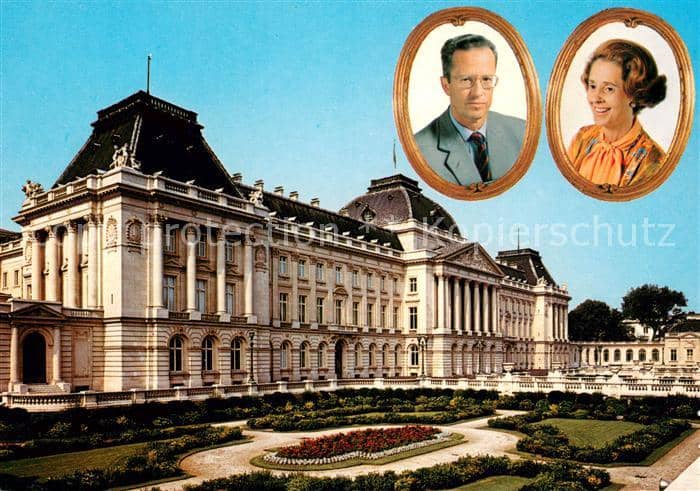 Adel Palais Royal – Ansichtskarte