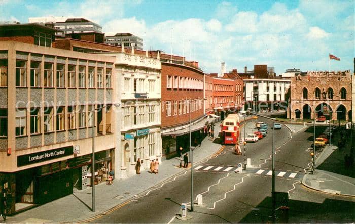 Southampton Bargate and High Street – Ansichtskarte Southampton
