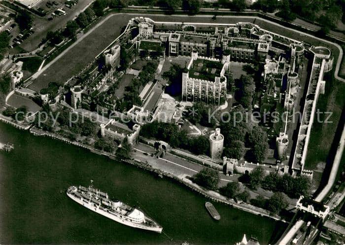 London Tower of London Fliegeraufnahme – Ansichtskarte City of London