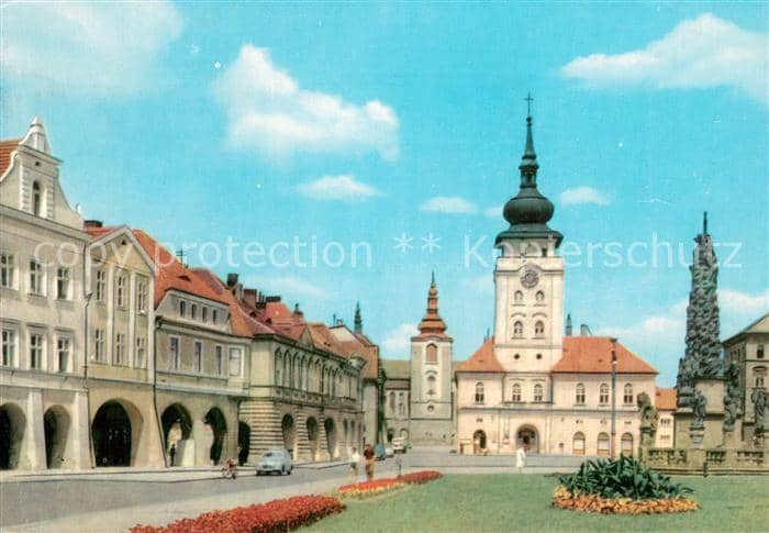 Zatec Namesti Velke rijnove revoluce Mohutna ctyrkridla budova radnice – Ansichtskarte