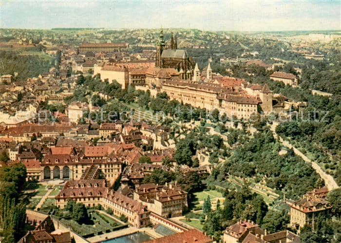 Praha Prahy Prague Kleinseite und Prager Burg Fliegeraufnahme – Ansichtskarte