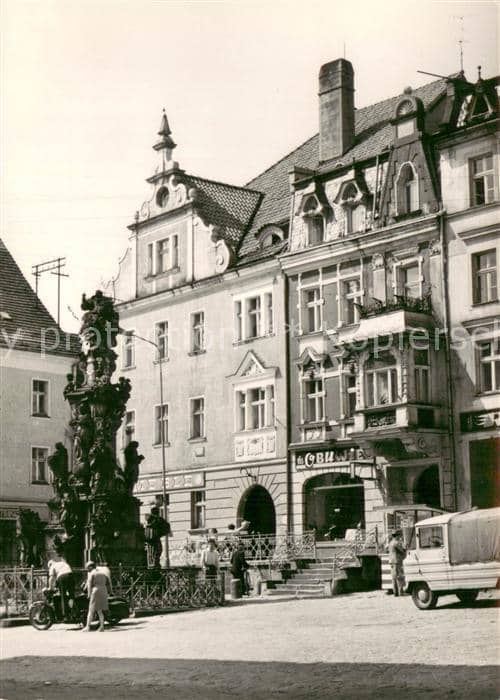 Bystrzyca Klodzka Kamieniczki w Rynku Haeuserpartie am Marktplatz Brunnen – بطاقة مصوّرة