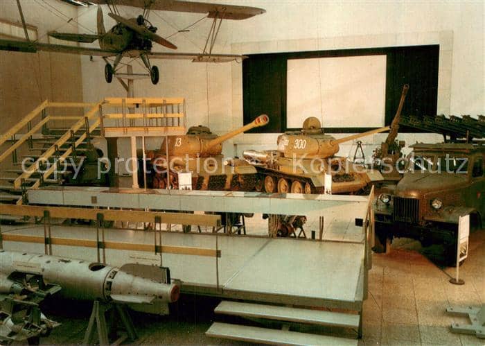 Militaria Panzer ssSR MIlitaria Technik Armeemuseum DDR – Képeslap
