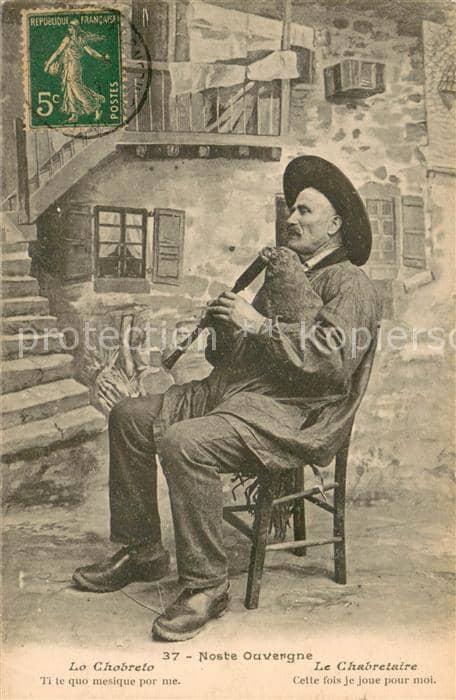 Musikinstrument Noste Ouvergne – Ansichtskarte