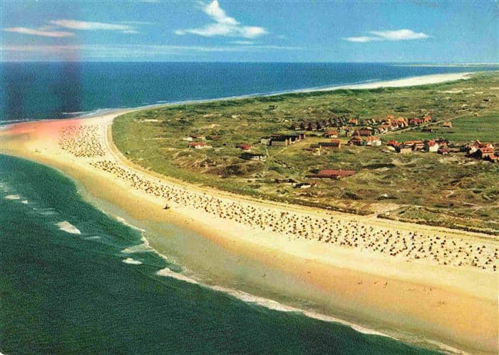 Langeoog Nordseebad Fliegeraufnahme – Ansichtskarte Langeoog