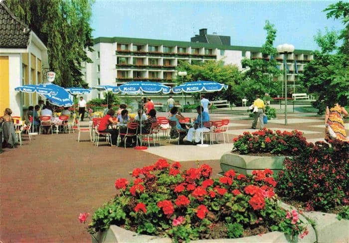 Bad Sassendorf Fussgaengerzone im Zentrum – Ansichtskarte Bad Sassendorf