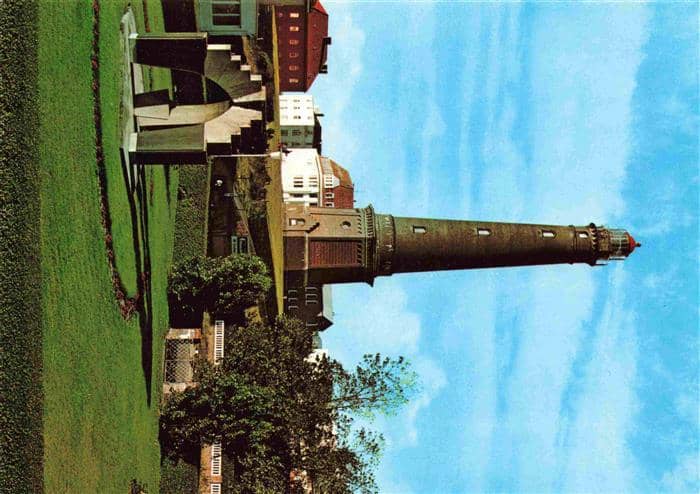 Borkum Nordseebad Neuer Leuchtturm und Krieger Denkmal – Ansichtskarte Borkum