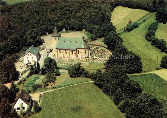 Kohlhagen Kirchhundem Hochsauerland Olpe NRW Wallfahrtskirche Friedhof Sauerland – Ansichtskarte Kirchhundem Hochsauerland