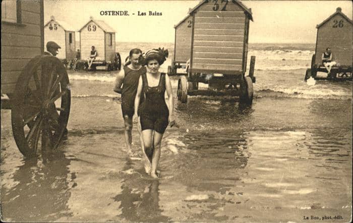 Bademode Ostende – Ansichtskarte