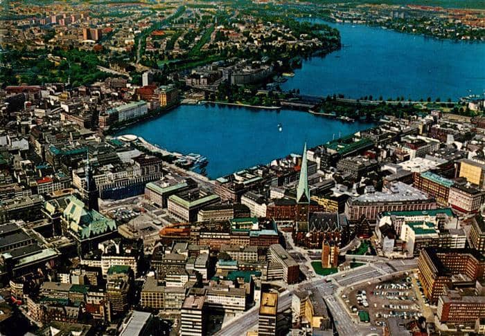 HAMBURG  CITY City mit Binnen- und Aussenalster – Ansichtskarte Hamburg