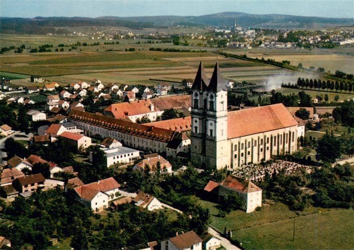 Niederalteich Donau Fliegeraufnahme mit Benediktiner Abtei – Ansichtskarte Niederalteich