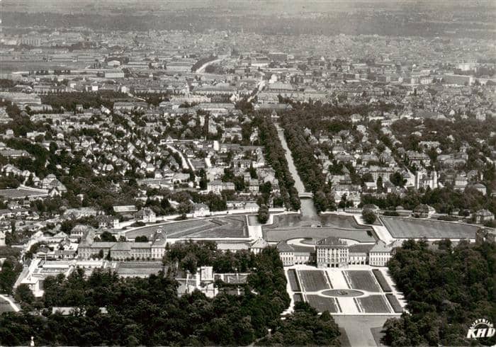 Nymphenburg Muenchen Blick vom Schloss nach Gern und Neuhausen – Ansichtskarte München