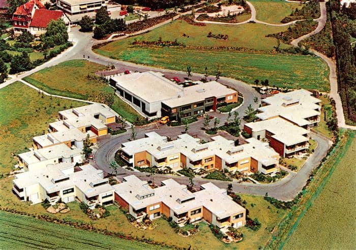 Ludwigsburg  BW Karlshoehe Ludwigsburg Fliegeraufnahme – Ansichtskarte Ludwigsburg