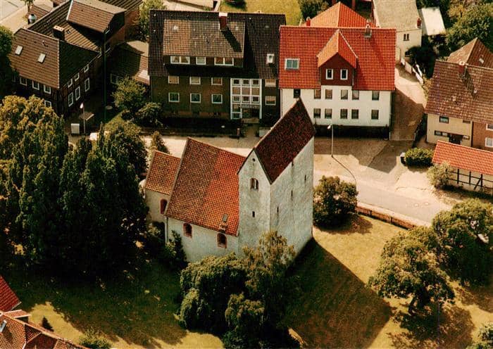 Melverode Kirche Dietrich-Bonhoeffer Evangelisch Fliegeraufnahme Wohngebiet – Ansichtskarte Braunschweig