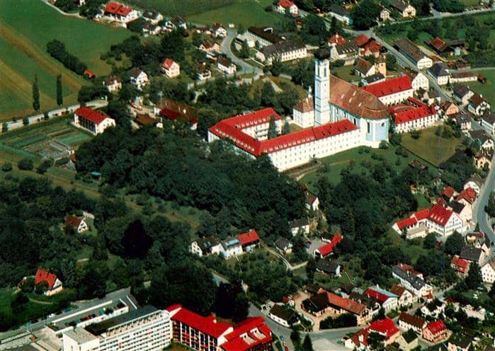 Diessen Ammersee Klosterpfarrkirche Wohnstift Kloster Kirchturm Fliegeraufnahme – Ansichtskarte Diessen a.Ammersee