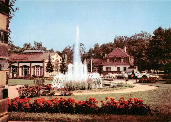 Karl-Marx-Stadt CHEMNITZ Pelzmuehle Springbrunnen Park Blumenbeete Kurhaus Passa – Ansichtskarte Chemnitz