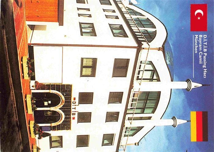 Muenchen Bayern D.I.T.I.B. Passing Haci Bayram Camii Moschee – Vorderseite