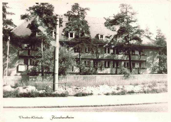 Klotzsche Dresden Elbe Feierabendheim – Přední strana