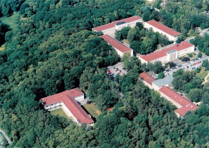 BERLIN  CITY Gemeinschaftskrankenhaus Havelhoehe Berlin Fliegeraufnahme – Vorderseite