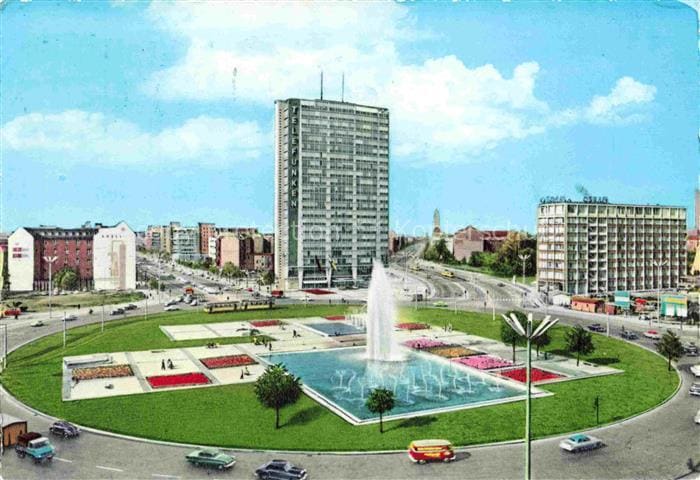 BERLIN CITY Ernst-Reuter-Platz Telefunken-Hochhaus Brunnen Strassenbahn Autos – Vorderseite