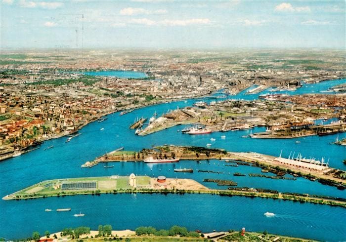 HAMBURG CITY Hafen und Stadtuebersicht – Vorderseite