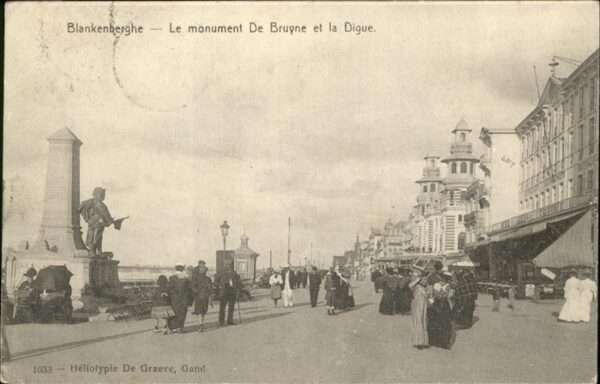 Blankenberghe monument De Bruyne et la Digue