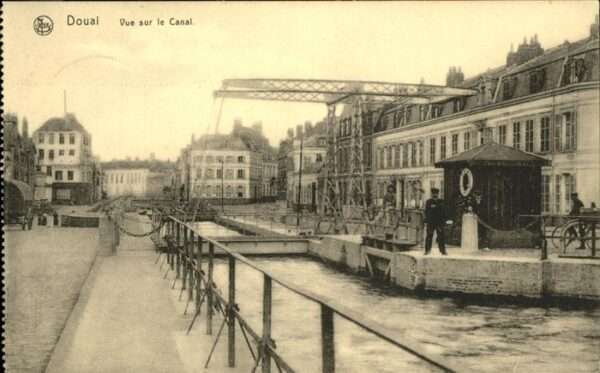 Douai 59 Vue sur le Canal Feldpost