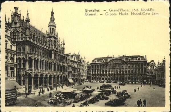 Bruxelles Bruessel Grand Place cote Nord-East Markt