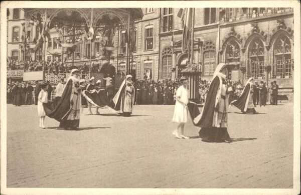 Bergen Norwegen La Procession du Car d`Or a Mons