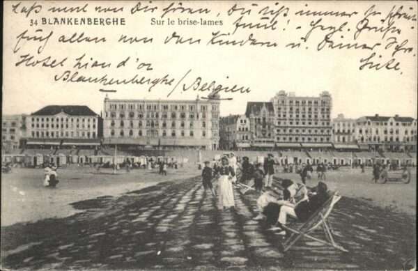 Blankenberghe Sur le Brise-lames