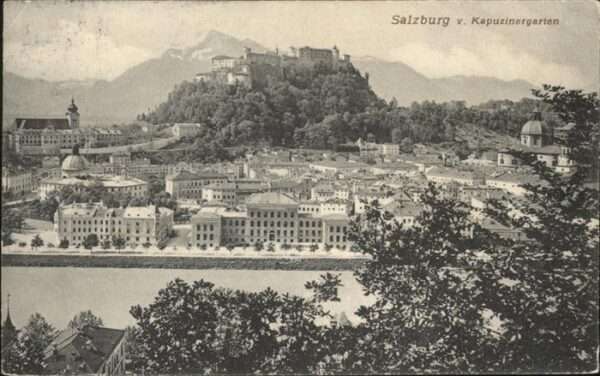 Salzburg Oesterreich Kapuzinergarten