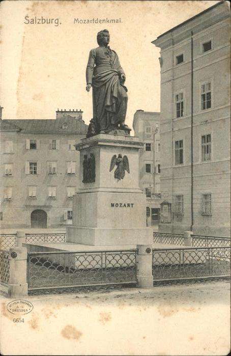 Salzburg Oesterreich Mozartdenkmal