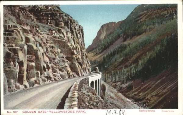 Yellowstone National Park Golden Gate
