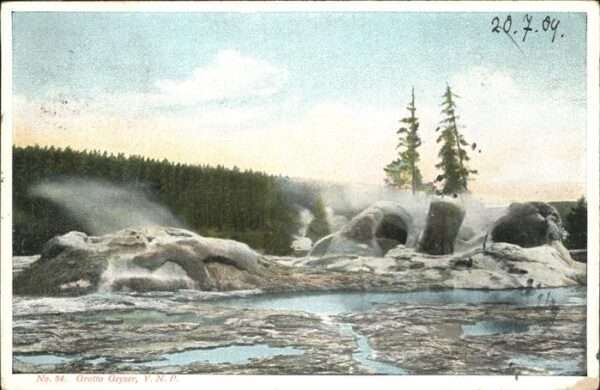 Yellowstone National Park Great Geyser