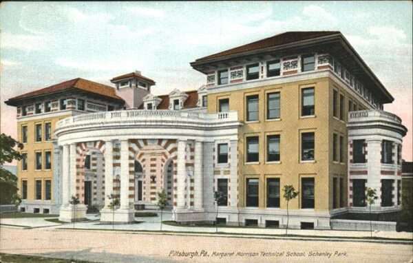 Pittsburgh Margarete Morrison Technical School
Sc
