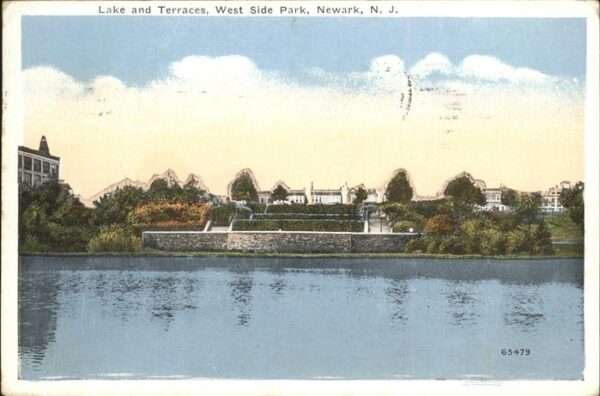 Newark New Jersey lake and Terraces
West Side Park