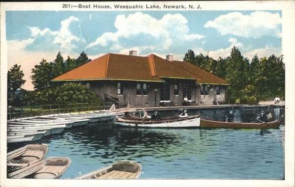 Newark New Jersey Boat House
Weequahic Lake