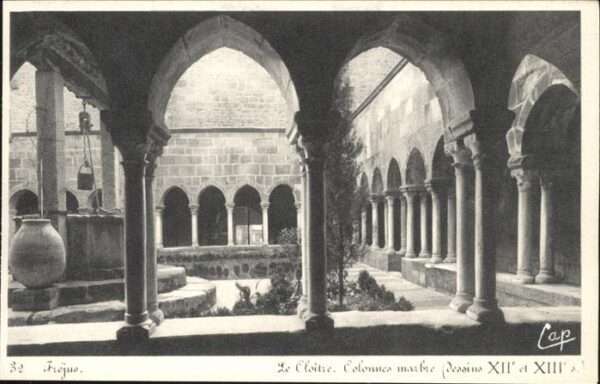 Frejus Cloîte
Colonnes Marbre