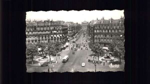 Paris Avenue de L_Opera