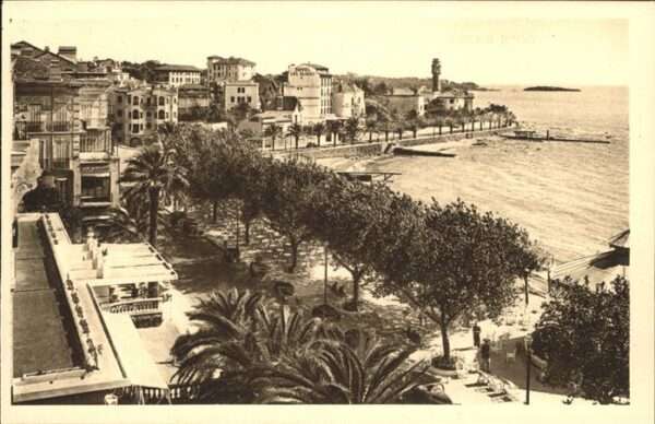 Saint-Raphael Var Cote d`Azur