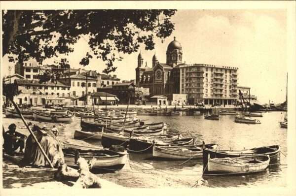 Saint-Raphael Var Cote d Azur