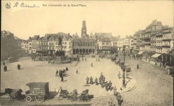 Saint-Quentin 02 Aisne Rathausplatz