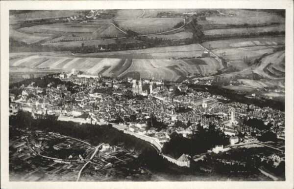 Langres Vue aerienne