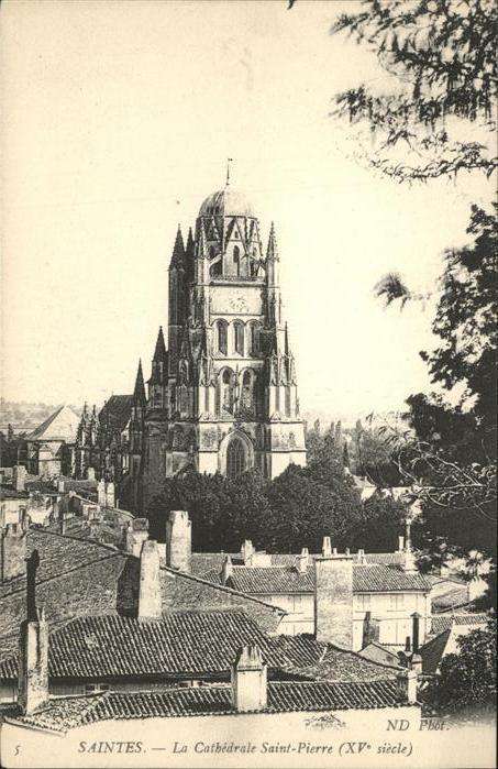 Saintes Charente-Maritime La Cathedrale Saint-Pierre