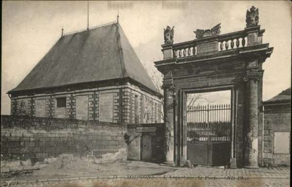 Soissons L'Arquebuse La Porte